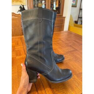 Timberland Rudston pull on waterproof leather boots size 9.5